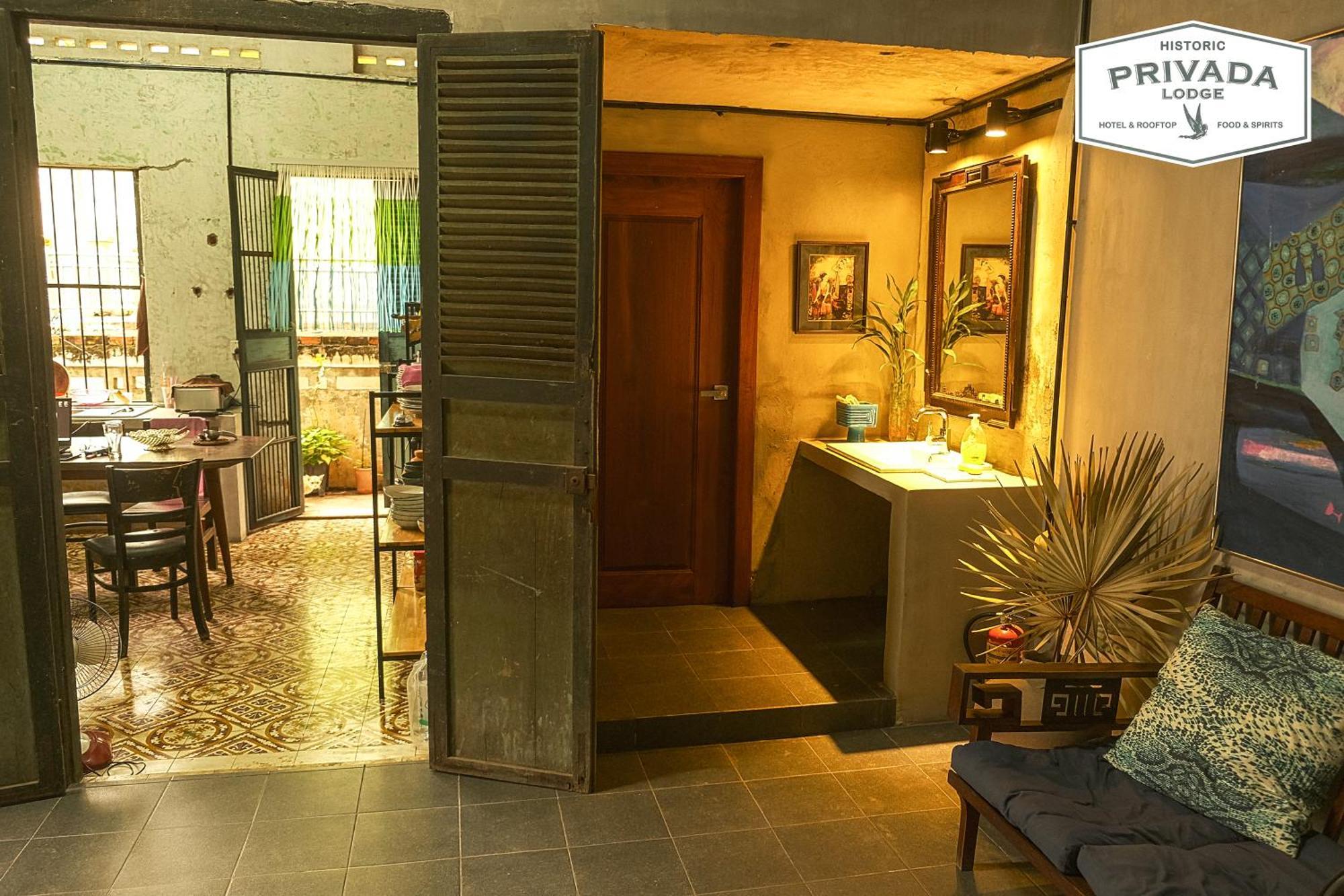 Privada Lodge - Historic Hotel Kratie Buitenkant foto